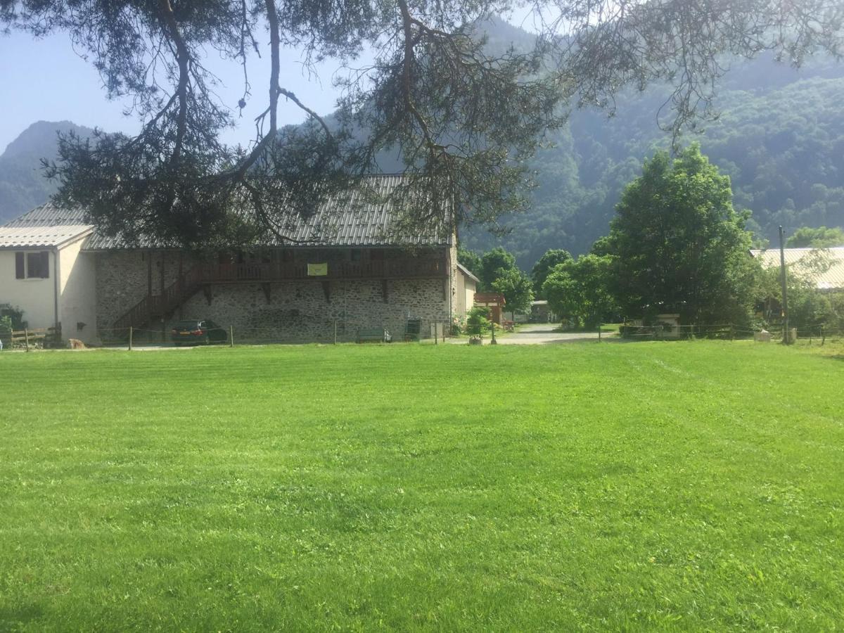 Ferme Noemie Βίλα Le Bourg-dʼOisans Εξωτερικό φωτογραφία